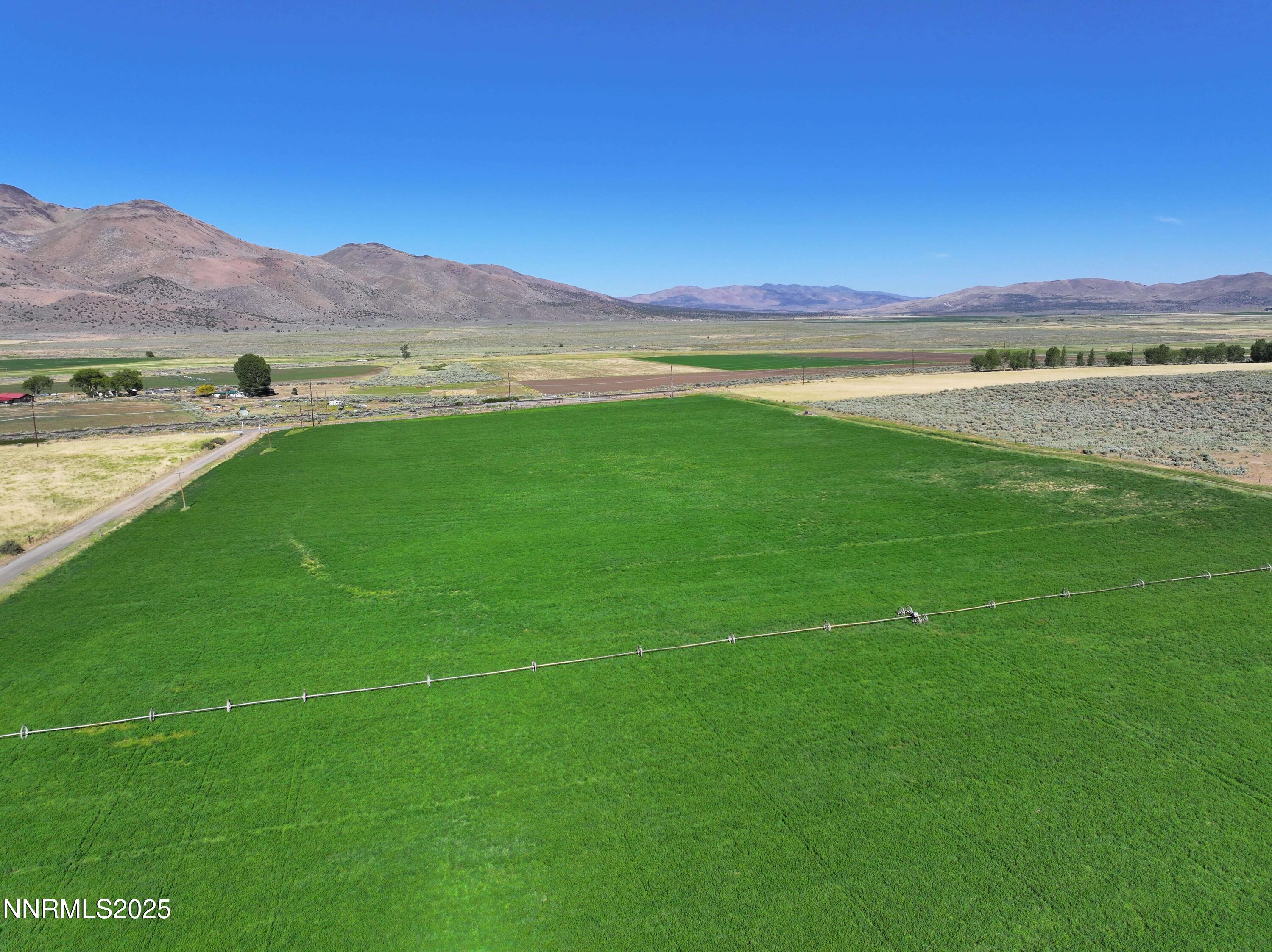 432-250 Constantia Road Doyle, CA 96109 - Photo 10 of 54 a view of an ocean and a mountain view