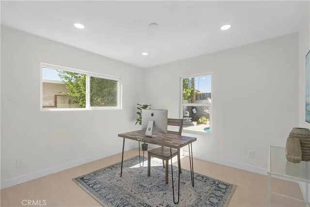 $799,800 | 14519 Dyer Street, Sylmar, CA 91342