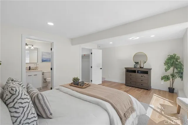 $799,800 | 14519 Dyer Street, Sylmar, CA 91342