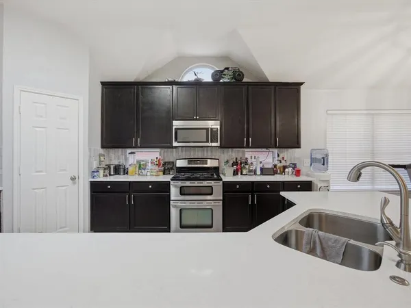$480,000 | 2101 Oak Manor Drive, Bedford, TX 76021