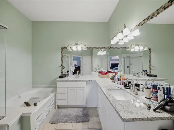 $480,000 | 2101 Oak Manor Drive, Bedford, TX 76021