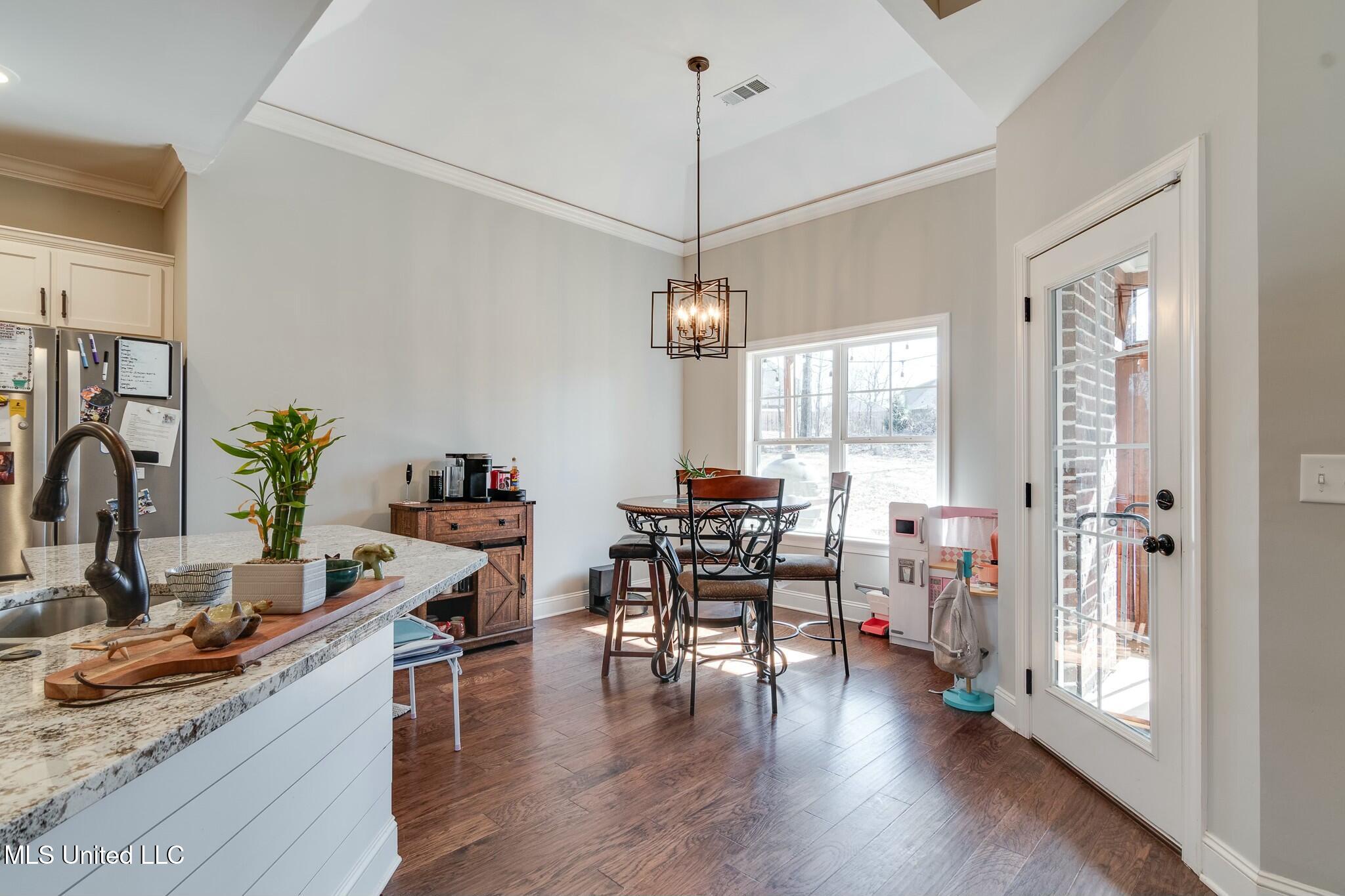 3748 Madison Ridge Hernando, MS 38632 - Photo 7 of 46 tempImageuZS8jY