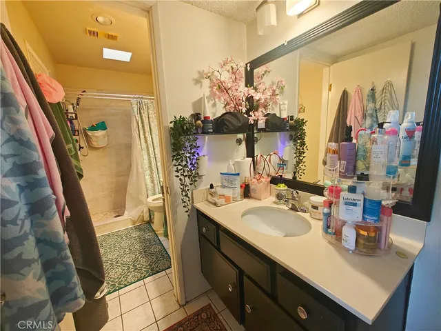 $2,400 | 19274 La Puente Road, West Covina, CA 91792