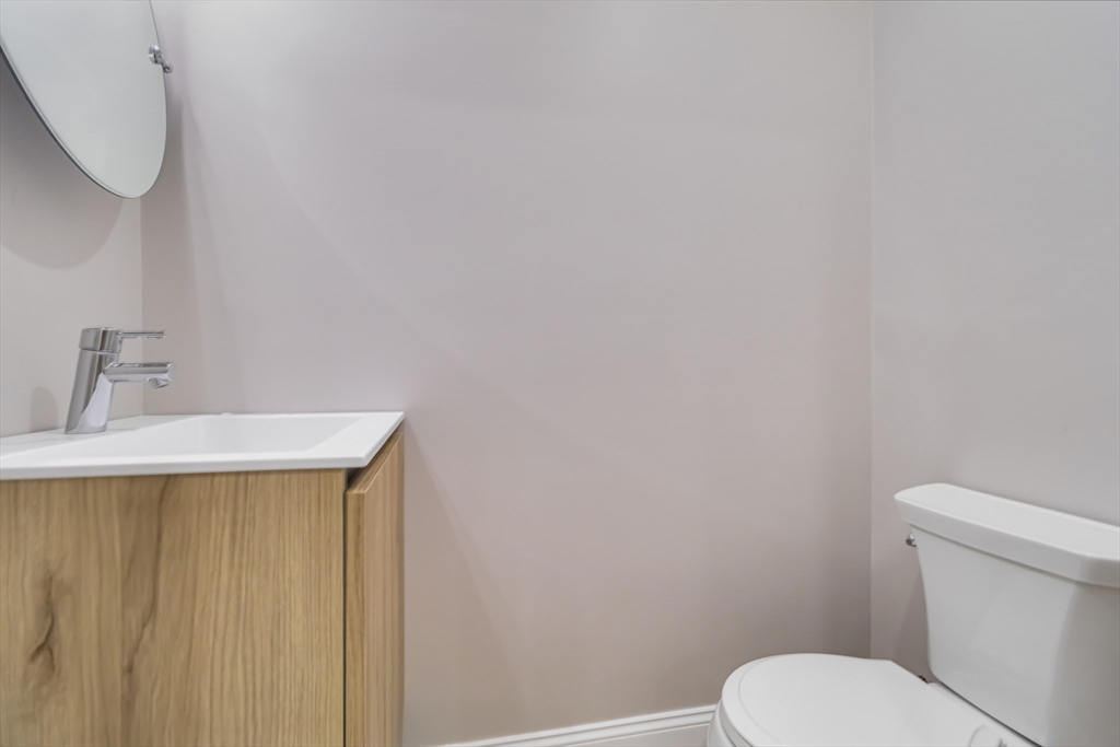 192 Main Street, Unit C Medway, MA 02053 - Photo 18 of 33