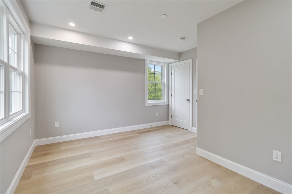 192 Main Street, Unit C Medway, MA 02053 - Photo 22 of 33