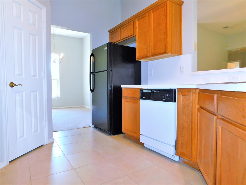 3721 Calvert Lane Denton, TX 76208 - Photo 10 of 27