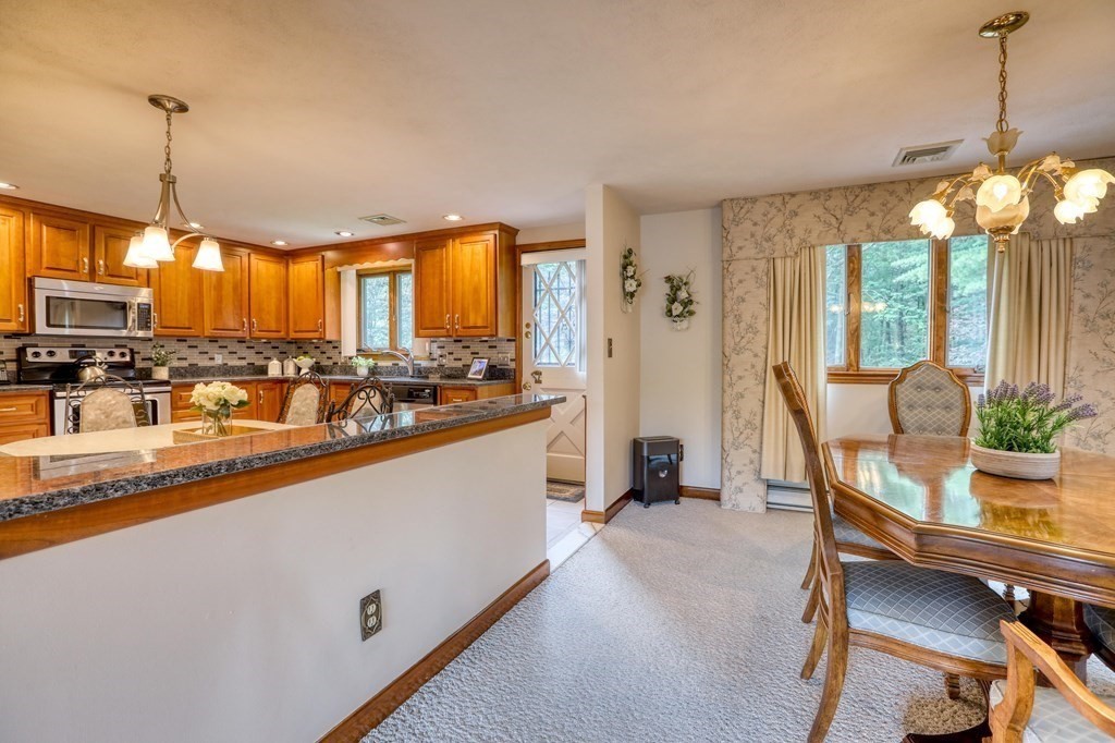 3 Stockwell Road Stoneham, MA 02180 - Photo 17 of 31 Gallery Image 17
