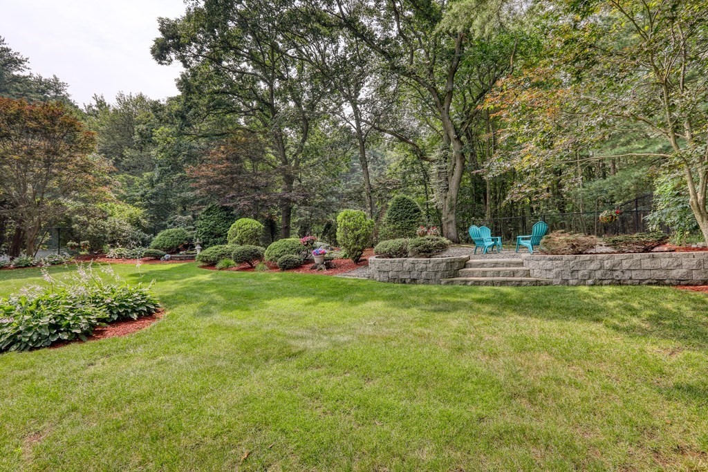 3 Stockwell Road Stoneham, MA 02180 - Photo 8 of 31 Gallery Image 8