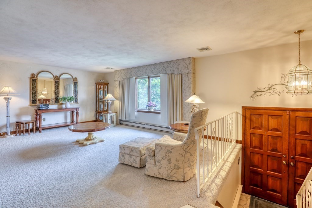 3 Stockwell Road Stoneham, MA 02180 - Photo 9 of 31 Gallery Image 9