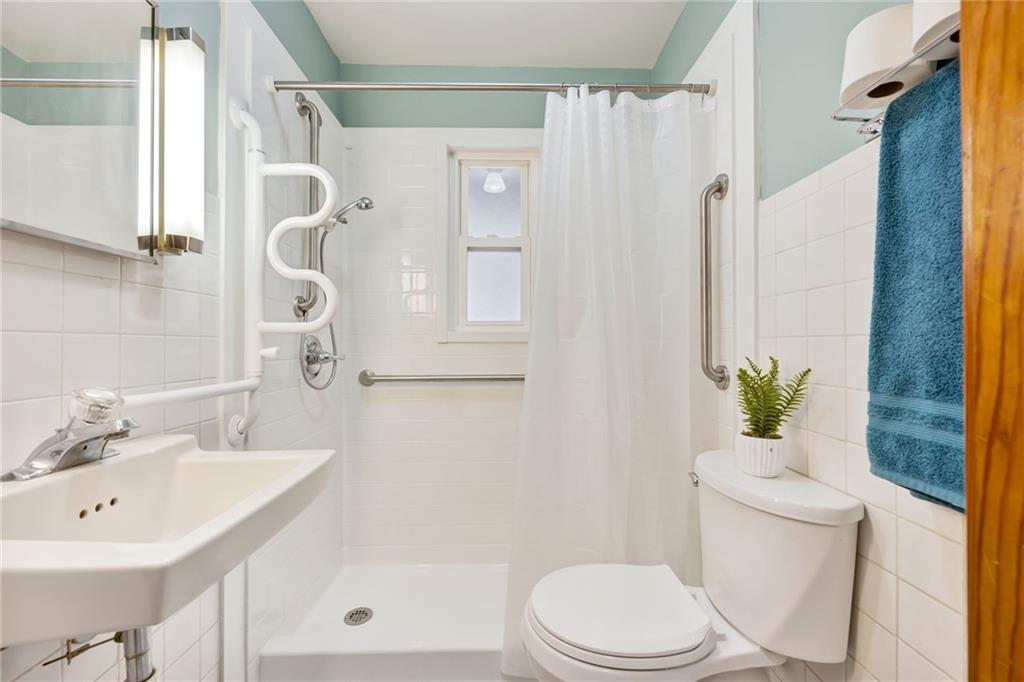 524 Beaver Road Ambridge, PA 15003 - Photo 13 of 25 Gallery Image 13