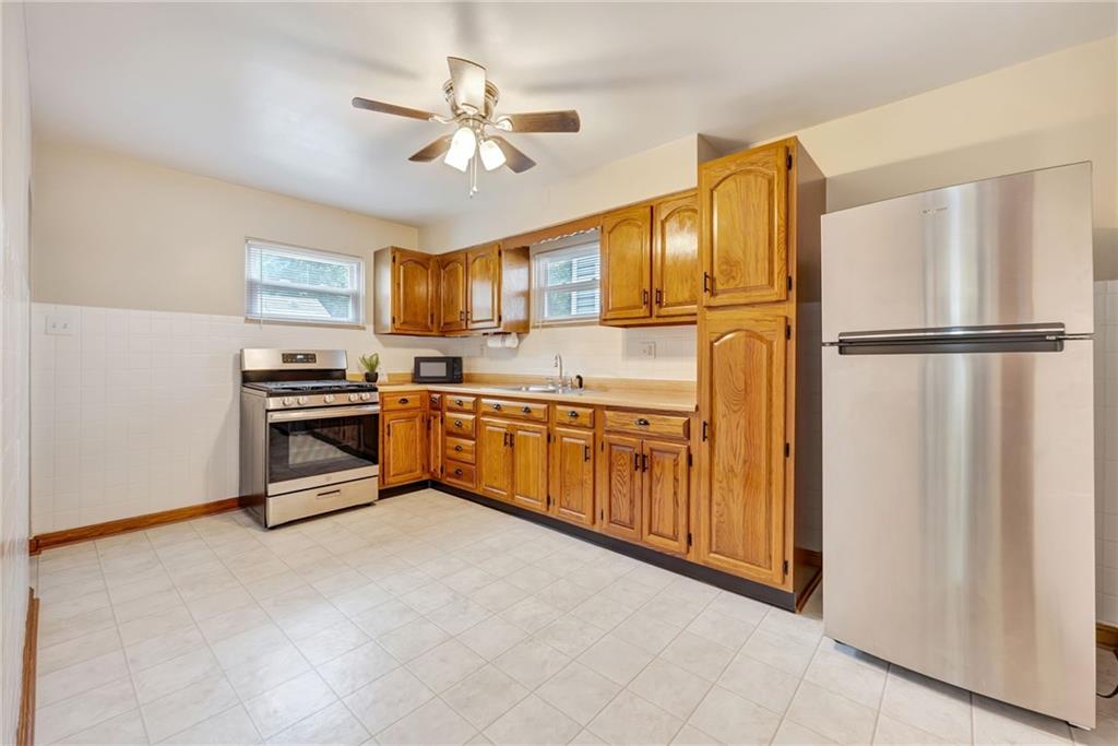 524 Beaver Road Ambridge, PA 15003 - Photo 9 of 25 Gallery Image 9