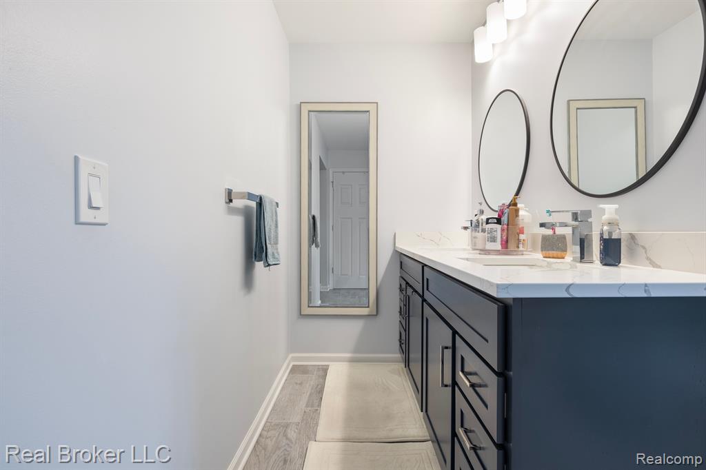 4912 Annette Drive Waterford, MI 48329 - Photo 19 of 26