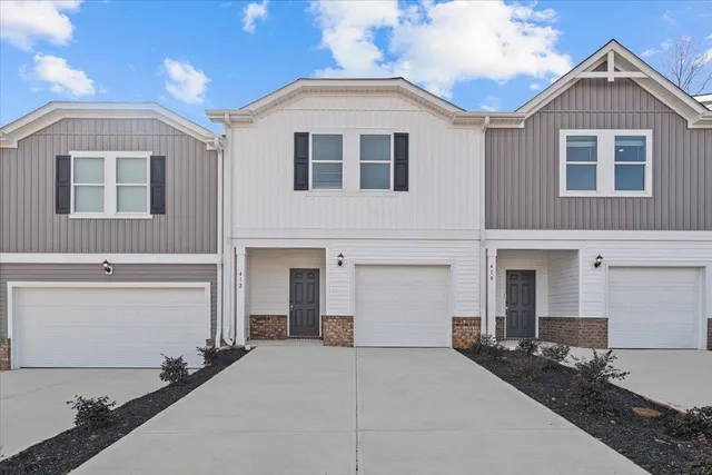 $261,900 | 412 Blissful Court, Taylors, SC 29687