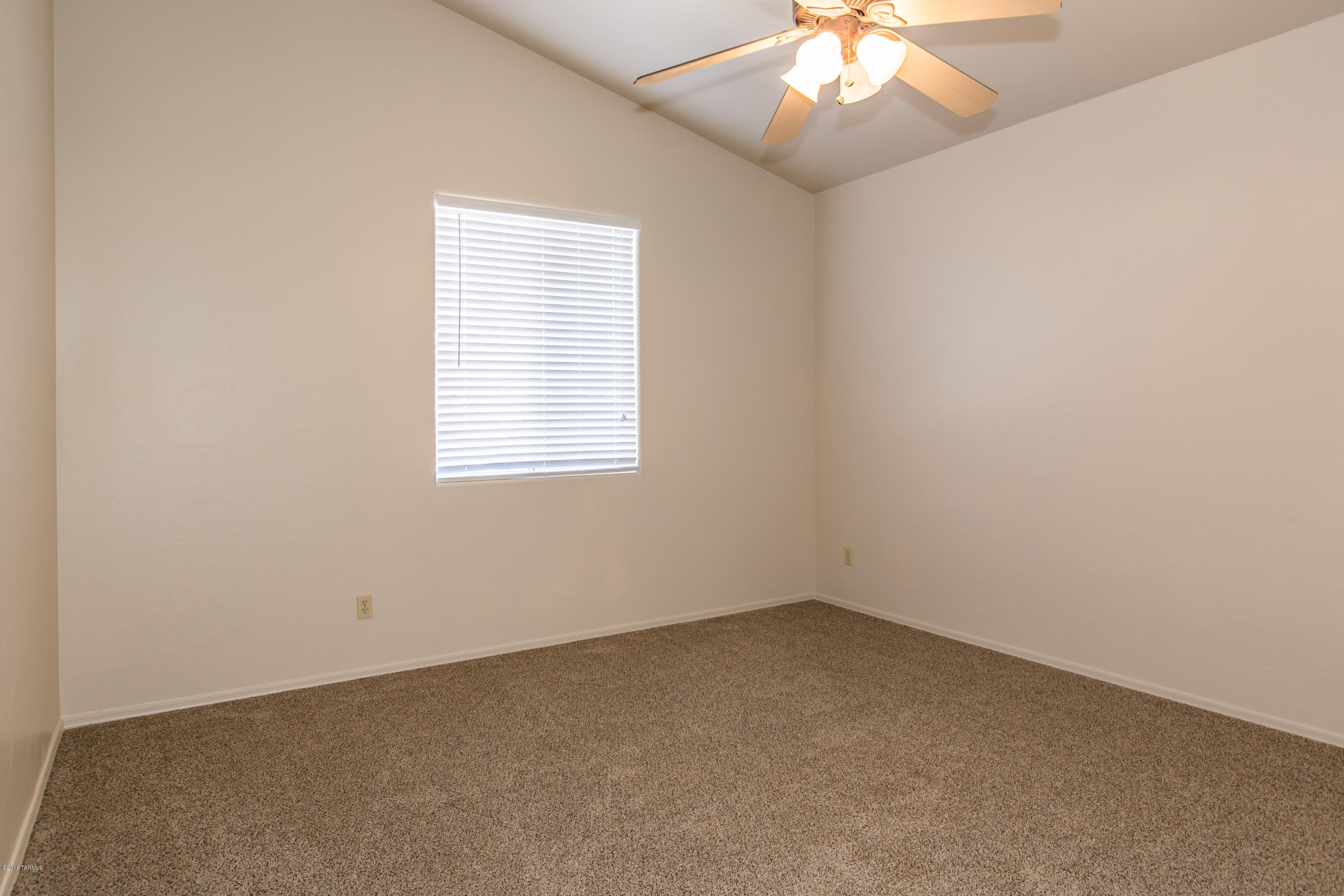 11288 North Sawtooth Road Oro Valley, AZ 85737 - Photo 16 of 27