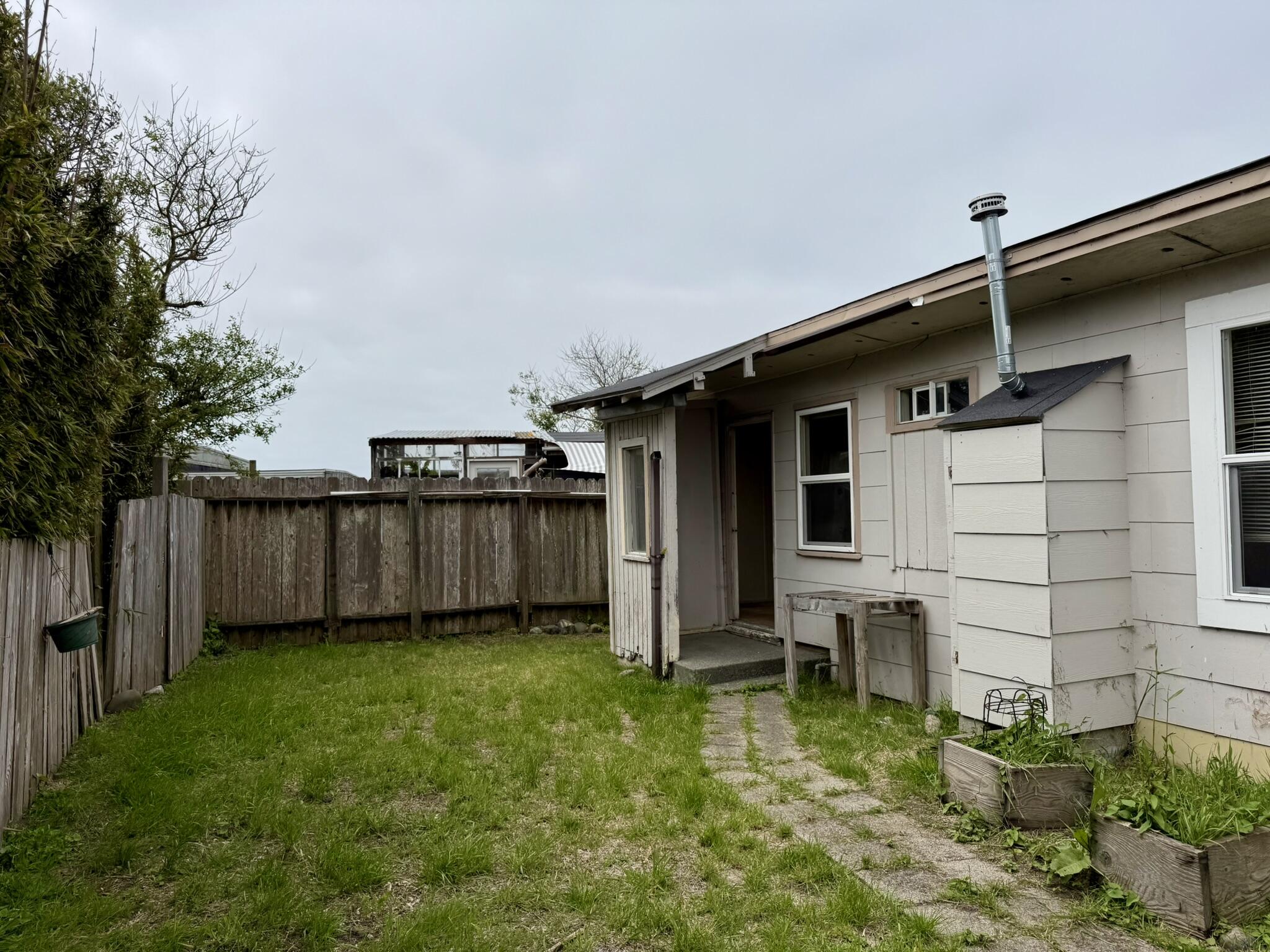 175 Cod Street Eureka, CA 95503 - Photo 17 of 24