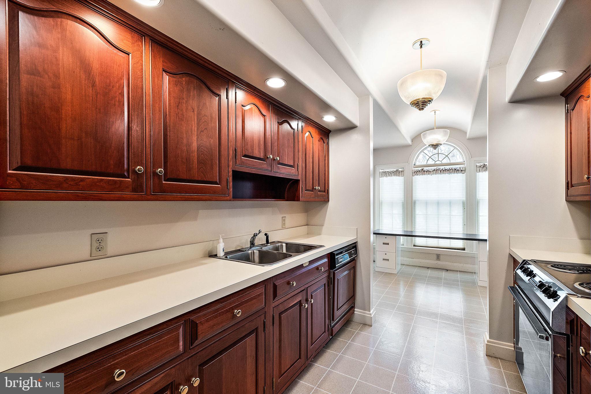 2 Farron Drive Kennett Square, PA 19348 - Photo 48 of 88 Guest House Kitchen