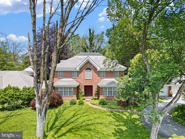 $1,499,900 | 2 Farron Drive, Kennett Square, PA 19348