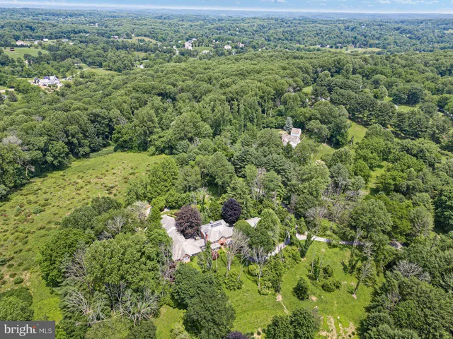 $1,499,900 | 2 Farron Drive, Kennett Square, PA 19348