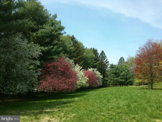 $1,499,900 | 2 Farron Drive, Kennett Square, PA 19348