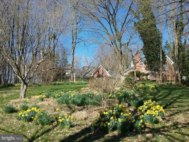 $1,499,900 | 2 Farron Drive, Kennett Square, PA 19348