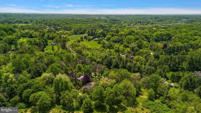 $1,499,900 | 2 Farron Drive, Kennett Square, PA 19348