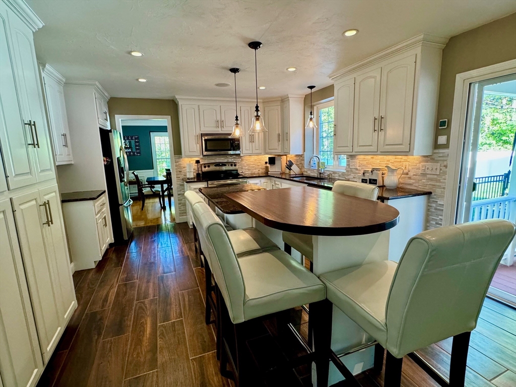 23 Fredrickson Road Norfolk, MA 02056 - Photo 11 of 38