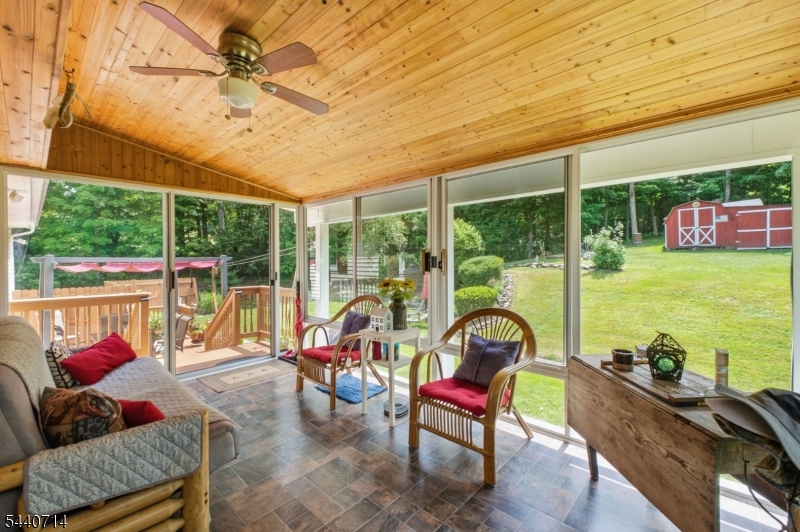 83 Layton Road Wantage, NJ 07461 - Photo 12 of 31
