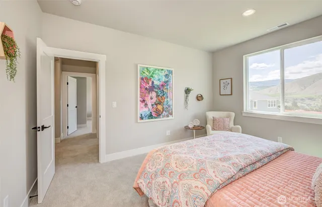 $918,990 | 1580 South Kelvin Court, East Wenatchee, WA 98802