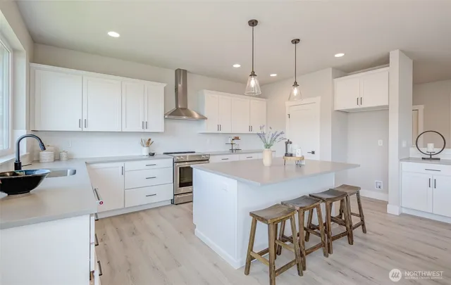 $918,990 | 1580 South Kelvin Court, East Wenatchee, WA 98802