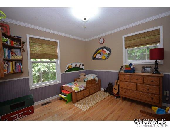 101 Harrison Hill Road Swannanoa, NC 28778 - Photo 7 of 24 Gallery Image 7
