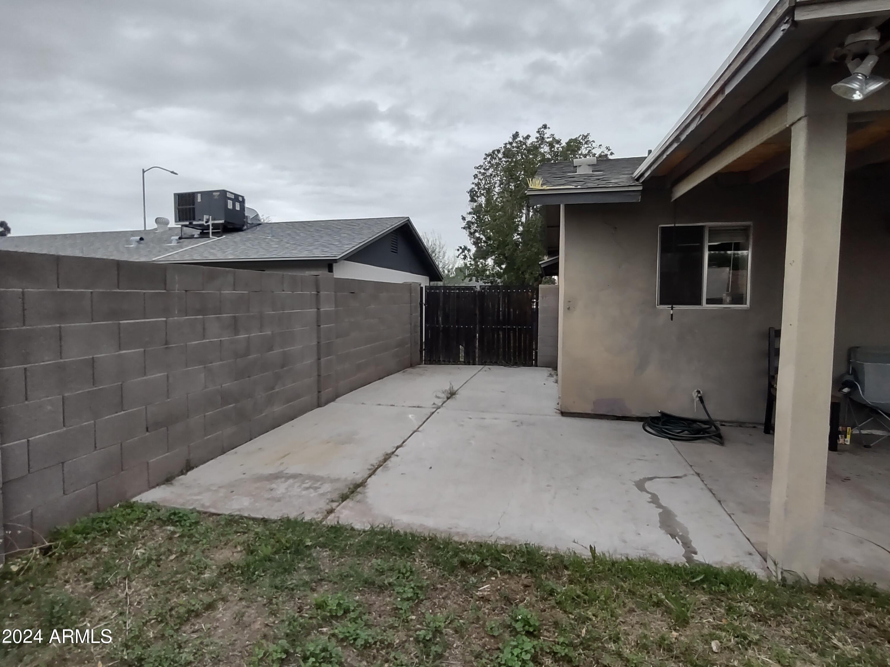 3137 East Diamond Avenue Mesa, AZ 85204 - Photo 32 of 35 RV Gate & Slab