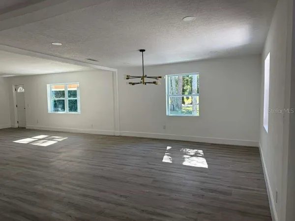 $339,900 | 581 Calle Grande Street, Ormond Beach, FL 32174