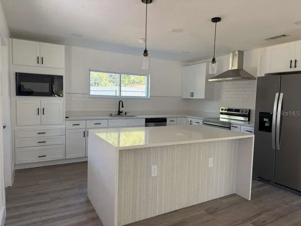 $339,900 | 581 Calle Grande Street, Ormond Beach, FL 32174