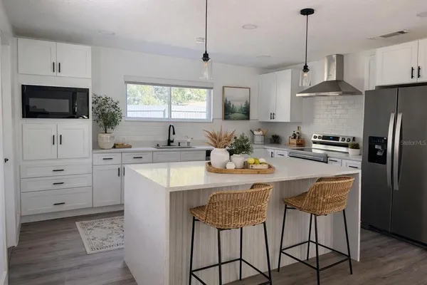 $339,900 | 581 Calle Grande Street, Ormond Beach, FL 32174