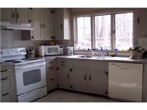735 Dolly Road Hopkinton, NH 03229 - Photo 2 of 9