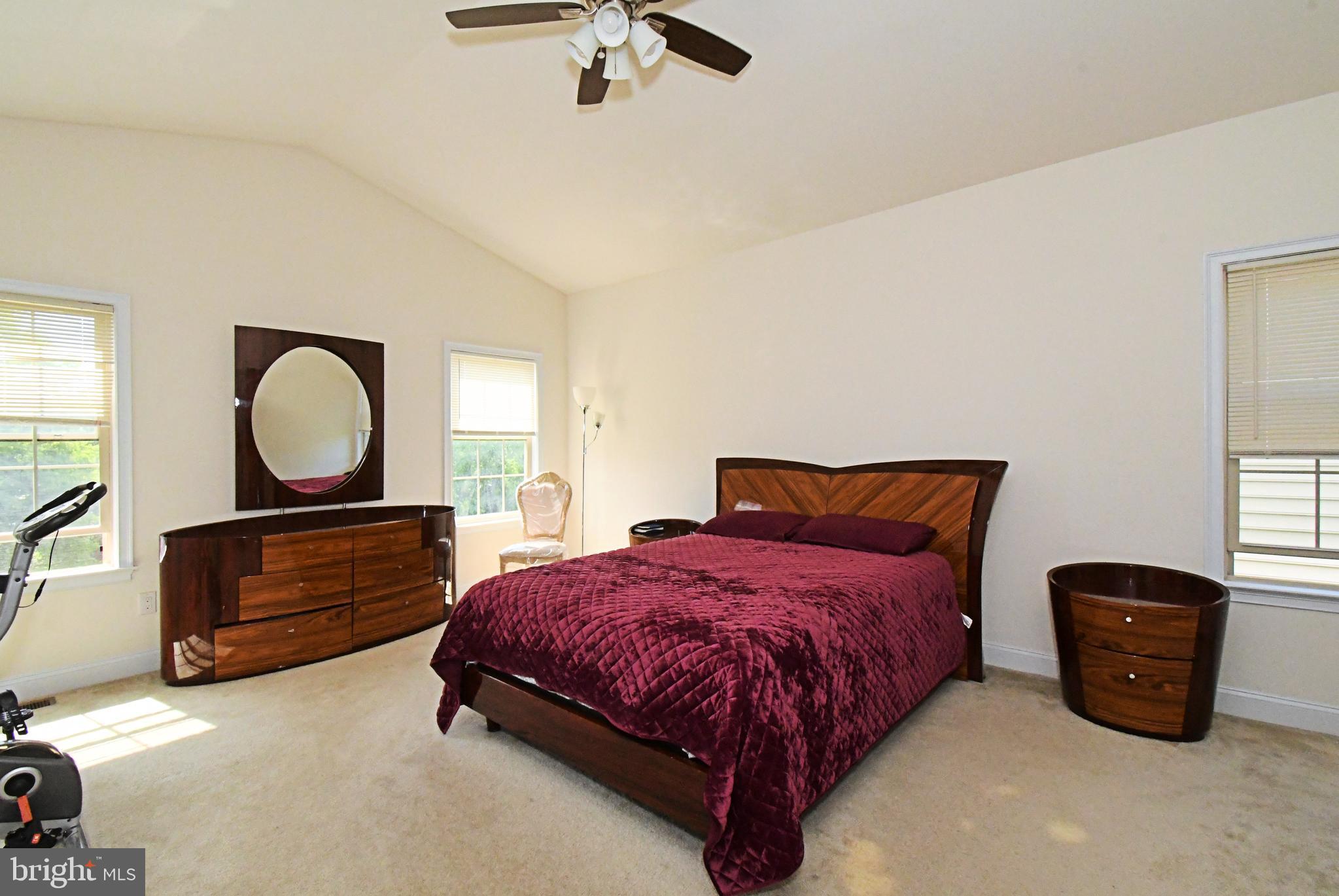 13113 Worthington Road Philadelphia, PA 19116 - Photo 26 of 63