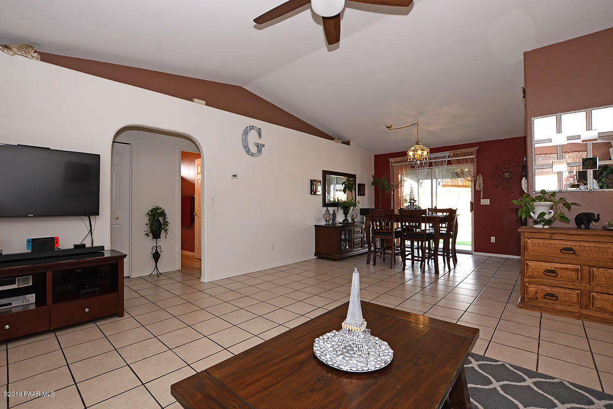 4950 North Meixner Road Prescott Valley, AZ 86314 - Photo 4 of 22 LIVING ROOM 2