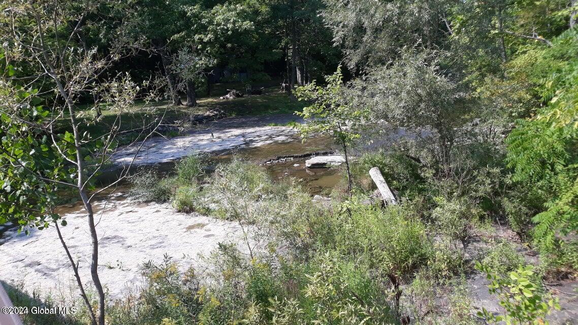 L40 Tarrytown Road Feura Bush, NY 12067 - Photo 4 of 5 20230525154526817181000000-o