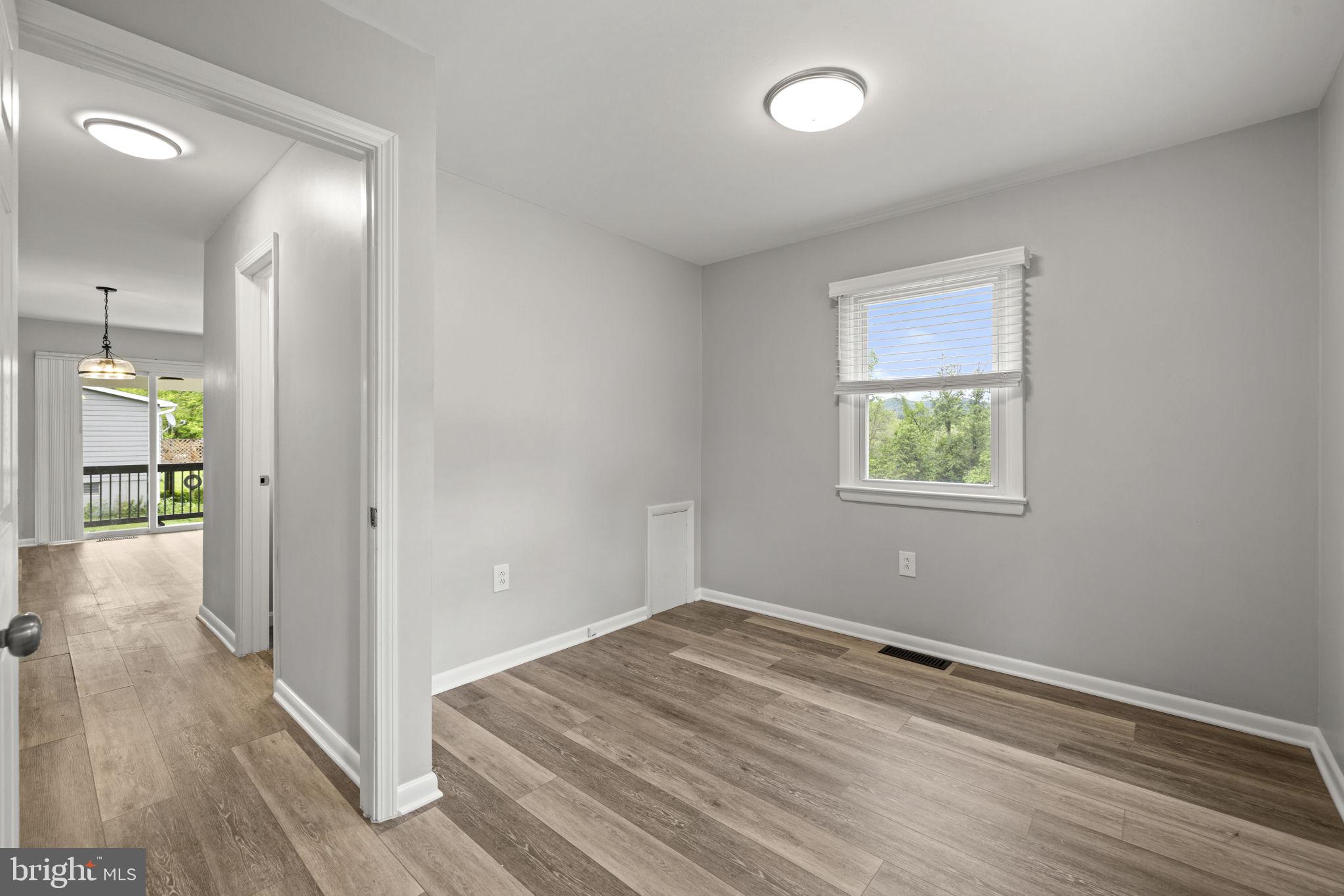 15 Mountain View Road Flint Hill, VA 22627 - Photo 8 of 21