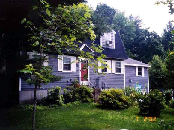 39 Gail Road Merrimack, NH 03054 - Photo 1 of 1