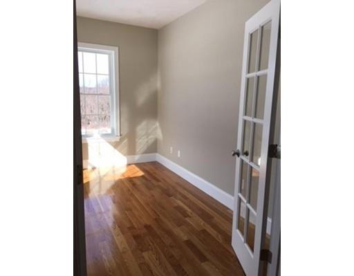 7 Jordan Road Holden, MA 01520 - Photo 6 of 11 Gallery Image 6
