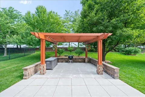 $525,000 | 21936 West 175th Terrace, Olathe, KS 66062