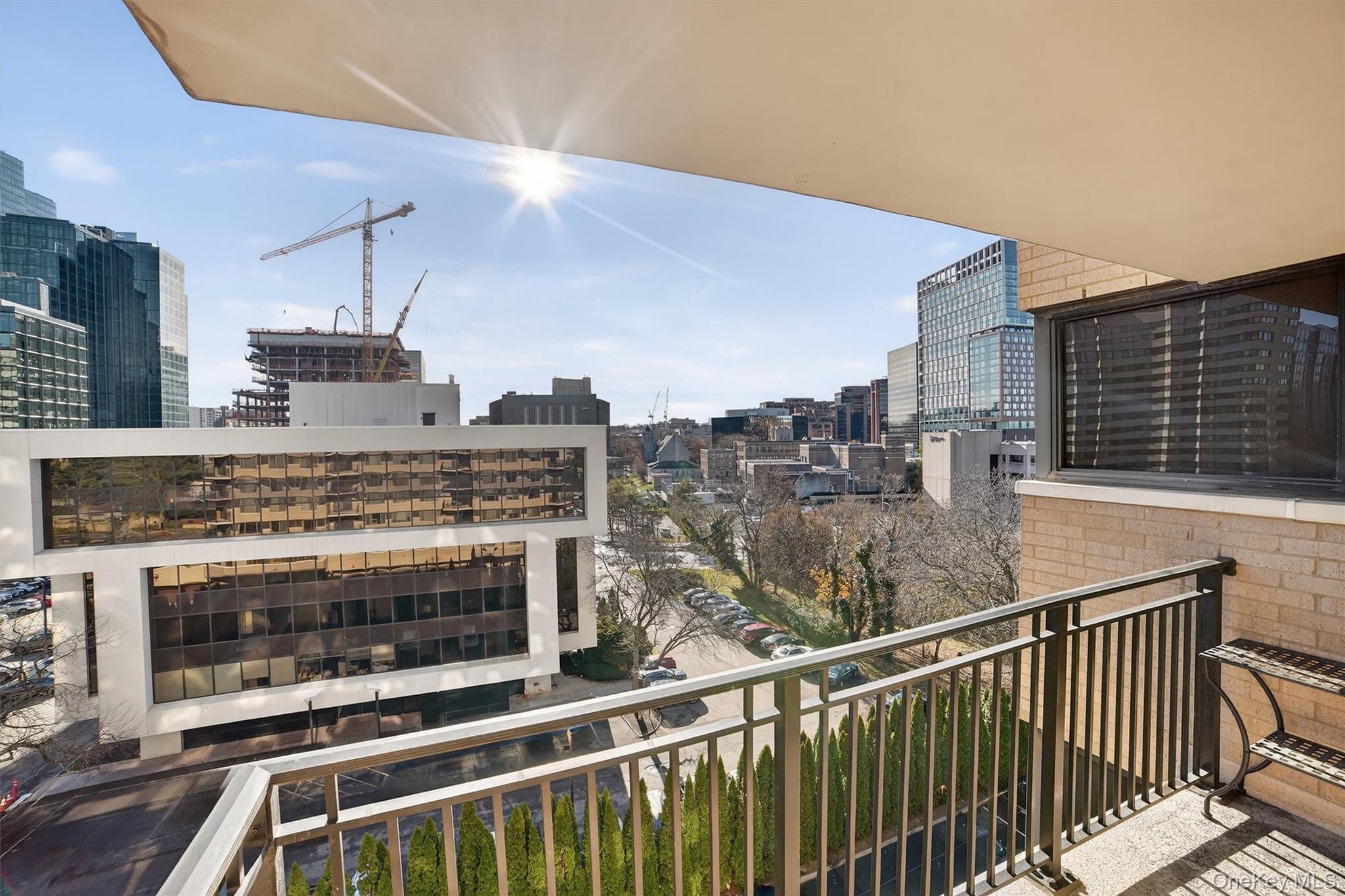 25 Rockledge Avenue, Unit 606 White Plains, NY 10601 - Photo 35 of 43 a view of a balcony with stove