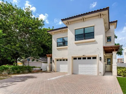 $729,900 | 4413 West Gray Street, Unit 2, Tampa, FL 33609