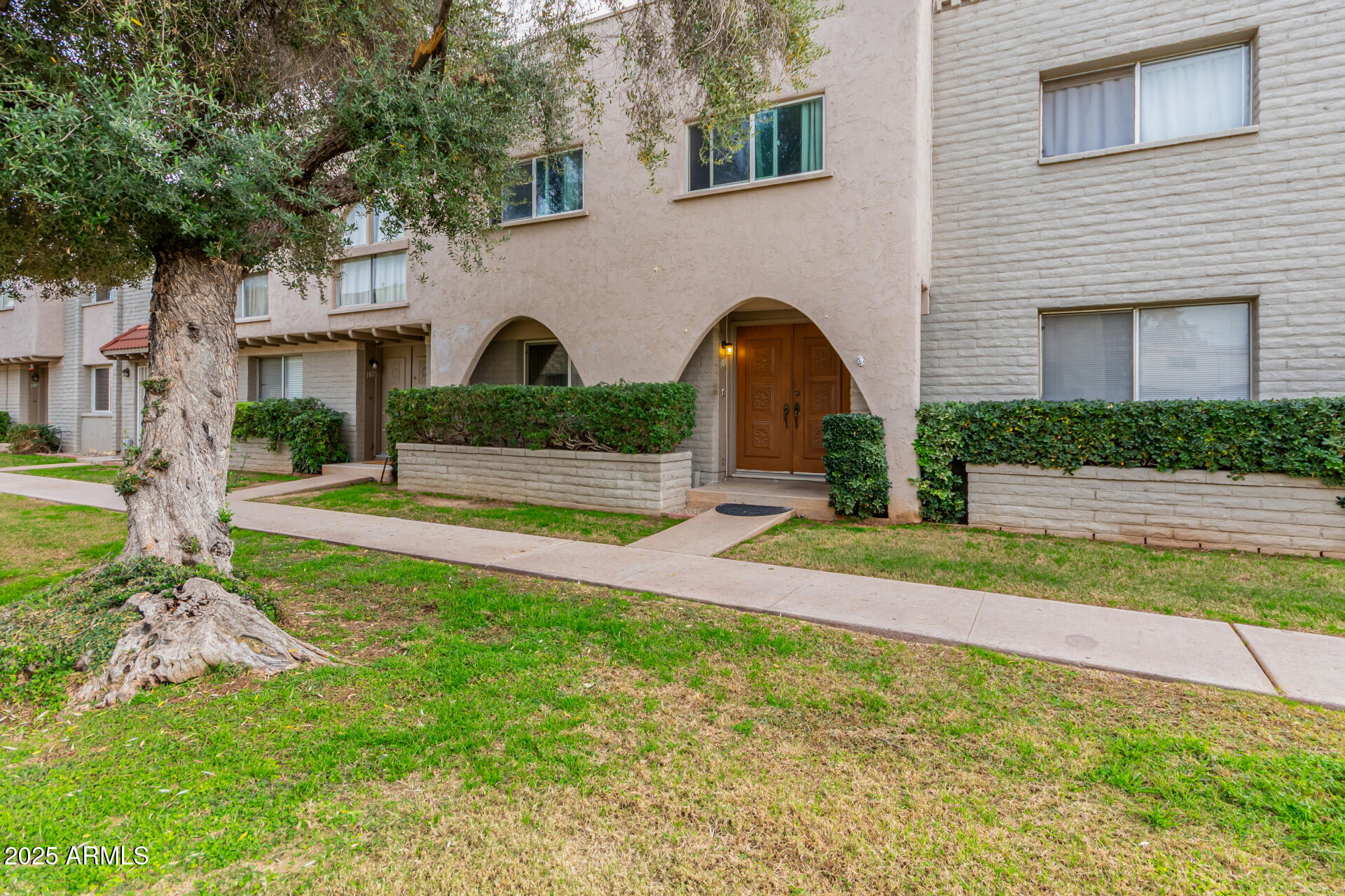 225 North Standage Road, Unit 103 Mesa, AZ 85201 - Photo 3 of 25 3 - Standage