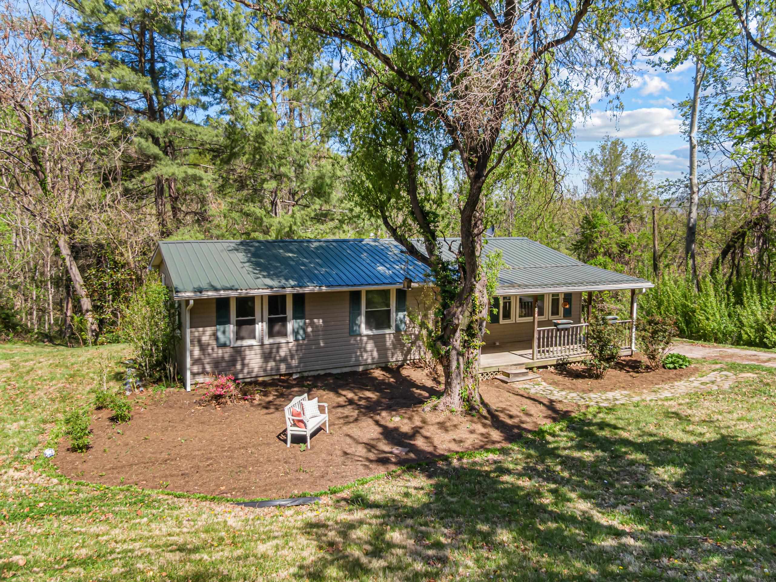 2274 Gingerbread Road Christiansburg, VA 24073 - Photo 11 of 39 Gallery Image 11