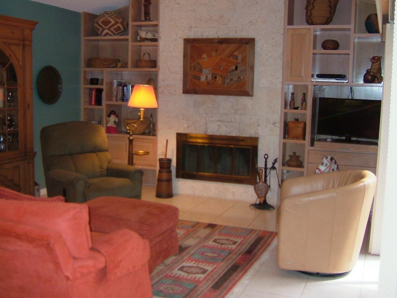 2026 Northwest 8th Street Boca Raton, FL 33431 - Photo 22 of 62 Family Room