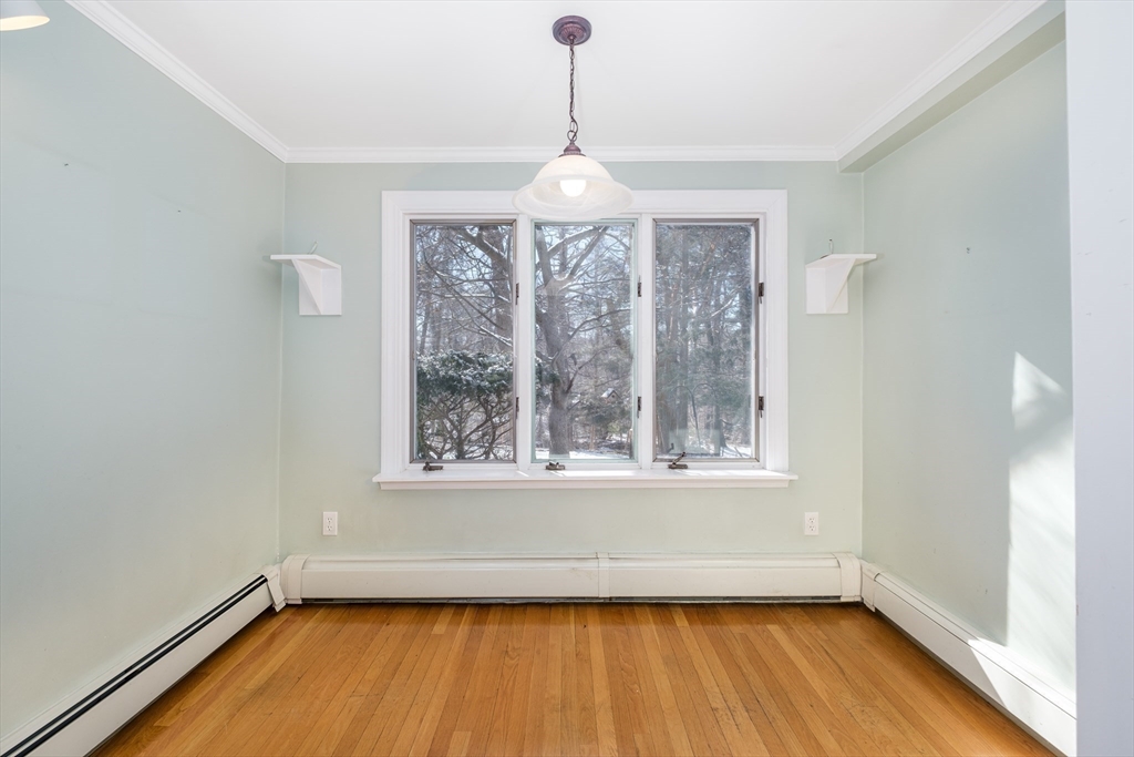 445 Glen Road Weston, MA 02493 - Photo 15 of 21