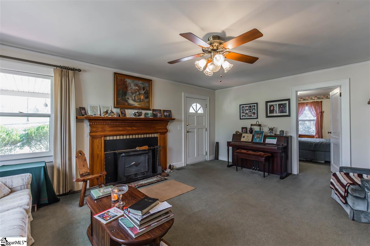430 A Enoree Road Travelers Rest, SC 29690 - Photo 17 of 36 Gallery Image 17