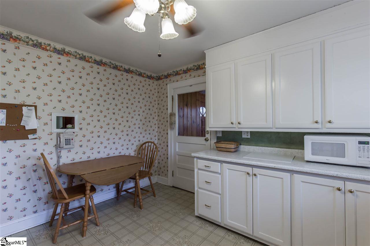 430 A Enoree Road Travelers Rest, SC 29690 - Photo 6 of 36 Gallery Image 6
